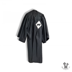 Robe de 1° Ancien pour Collège SRIA, tissu noir brodé taureau noir / losange blanc